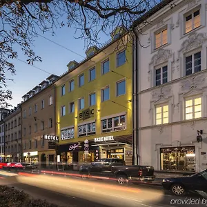 Hotel Basic Innsbruck